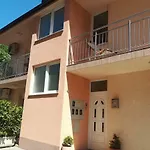 Mona 3* Mostar